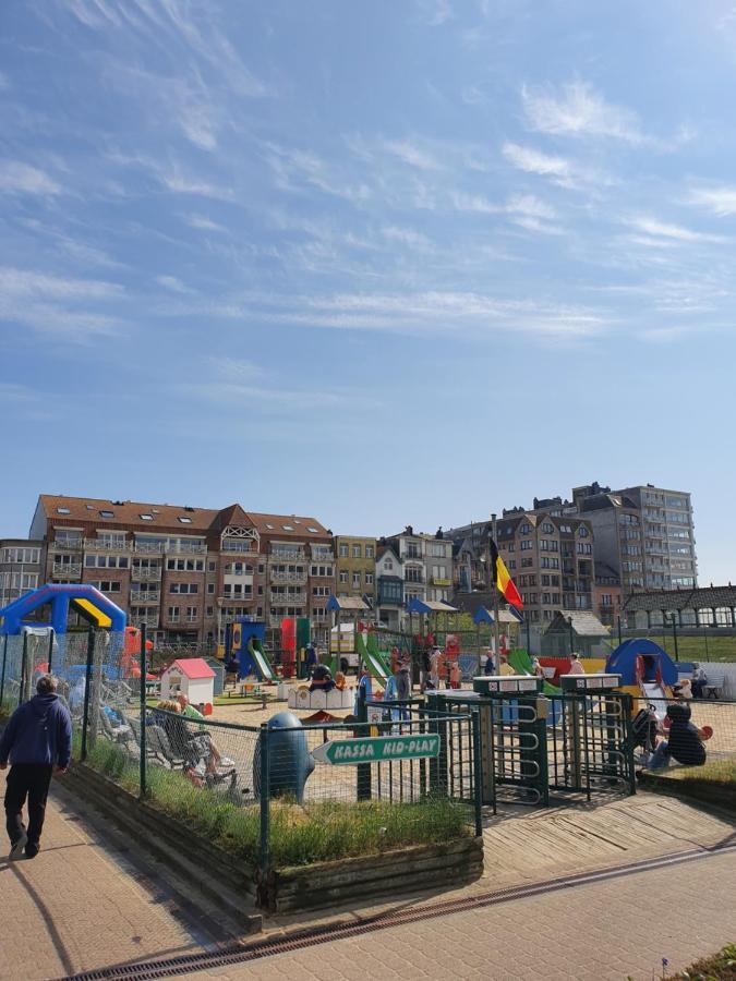 Beaulieu Apartment Бланкенберге Стая снимка